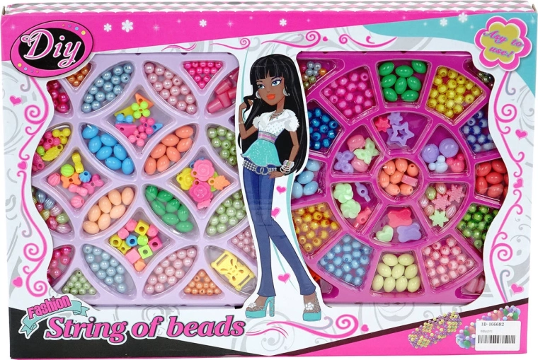 Creative bead-stringing set with charms for making children's jewelry
