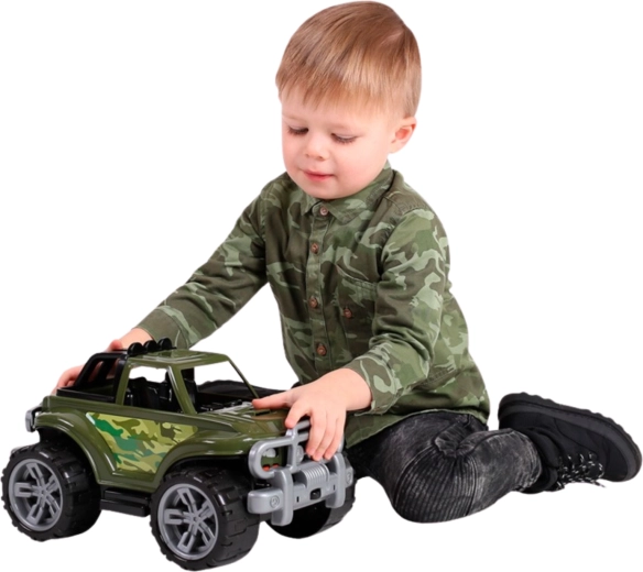 Encourages imagination and dexterity