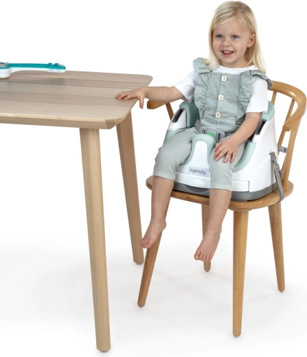 2-in-1: on a chair and on the floor