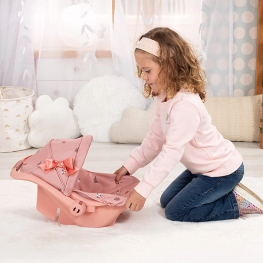 Gentle rocking for more realistic play
