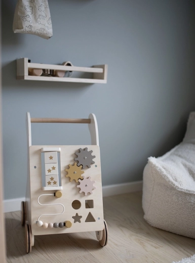 Stable support for first steps