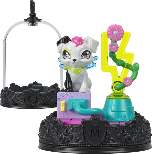 Monster High keychain figure Watzie with accessories