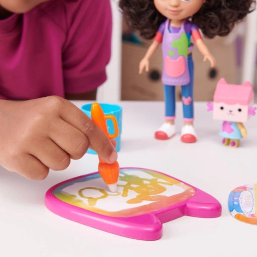 Maagiline veega maalimine ilma segaduseta