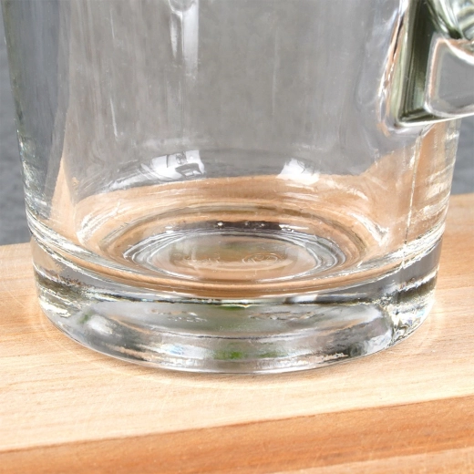 Vastupidav paksuseinaline klaas