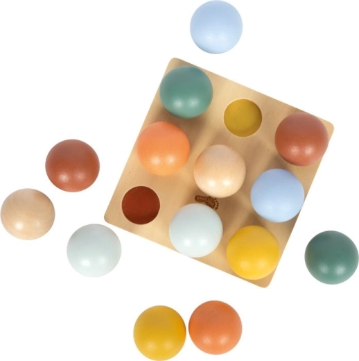 Montessori color sorting and discovery game