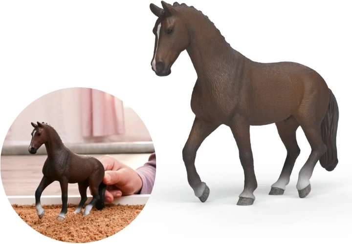 Horse Figurine – KWPN Gelding SLH