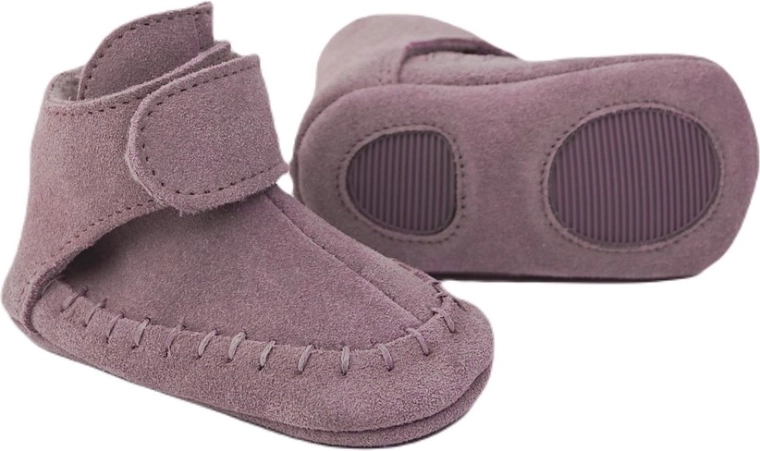 A safer step thanks to the non-slip sole