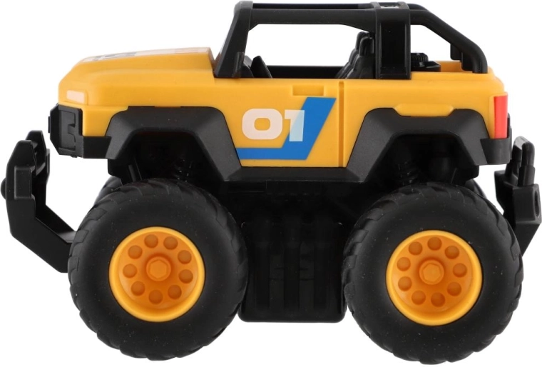 Suured off-road rattad ja vastupidav konstruktsioon