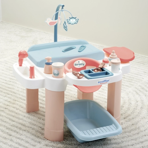 Kõik hoolduseks, söötmiseks ja koupamiseks ühes komplektis