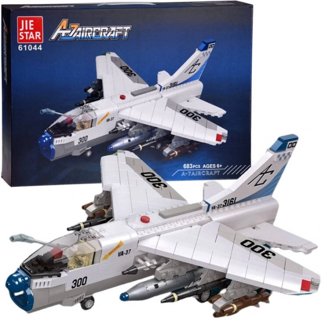 Attack Aircraft Building Set 683 Pieces
