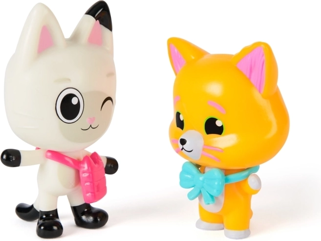 Compact figurines for children’s hands