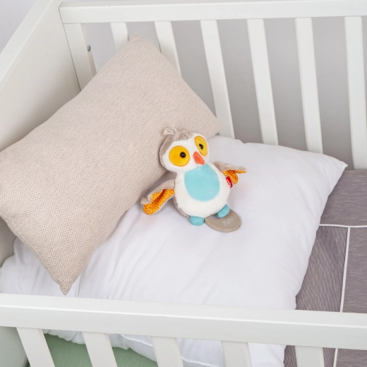 Soft comforter with varied textures