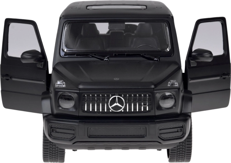 Realistlikud detailid ja avatavad elemendid