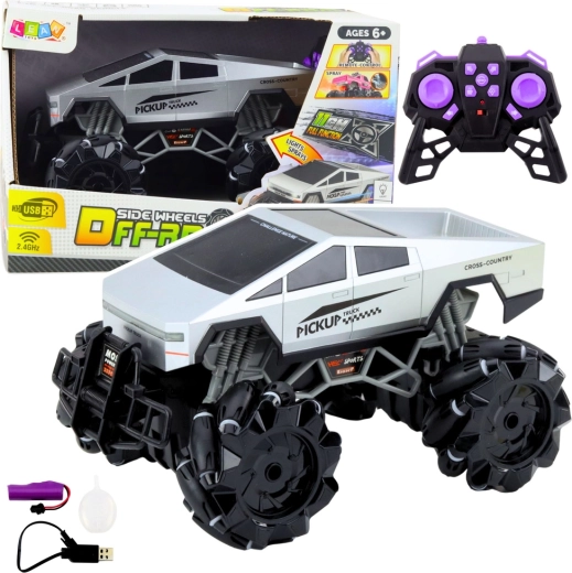 RC off-road pickup 1:16 with lights and smoke effect