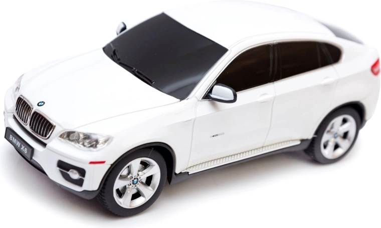 Officially licensed BMW and realistic details