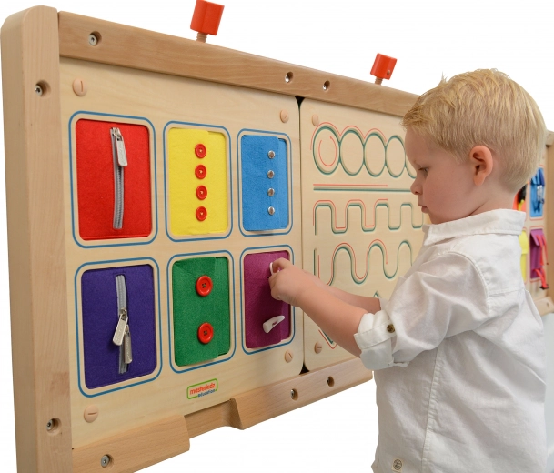 Seinamonte montessori kinnituslaud – lukud, nööbid ja trukid MASTERKIDZ