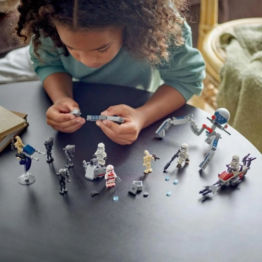 Rohke valik minifiguure ja tarvikuid