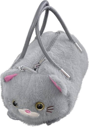 Pehme plüüs ja nunnud kassidetailid