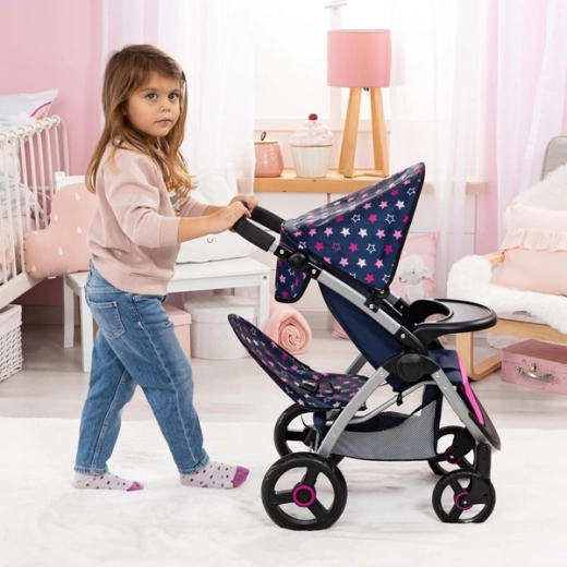 Easy handling thanks to the adjustable handle and swivel wheels