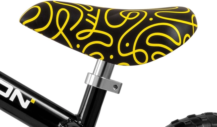 Comfortable ergonomic seat with height adjustment