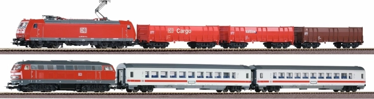 Piko digital starter set with 2 DB AG VI train sets, H0