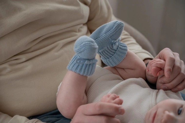 Comfortable from birth to approx. 6 months