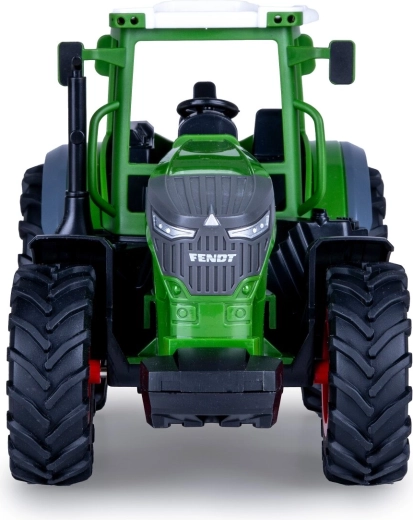 Viimistletud Fendti traktor