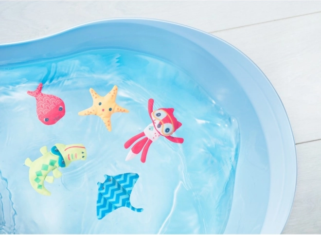 Lilliputiens water toy fox Alice fishing