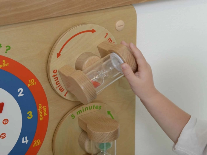 1 ja 5 minuti liivakellad kestuse tajumiseks