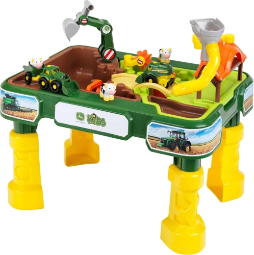 Movable excavator for playing with sand