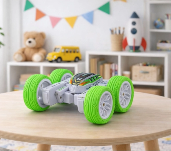 Large rubber wheels for great traction
