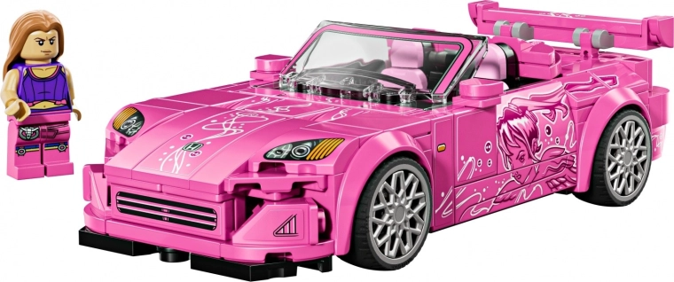 Suki minifigure for racing stories