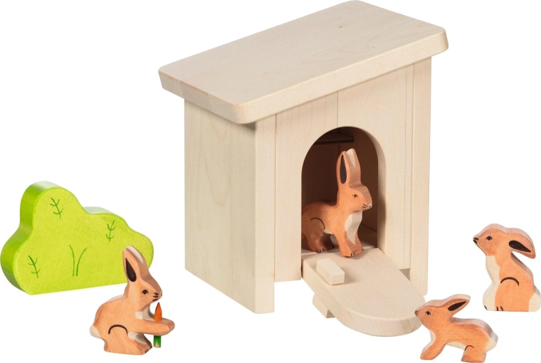 Cozy shelter for playing with toy animals