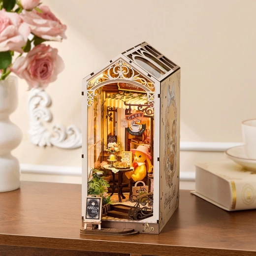 Stable bookend and stylish book nook
