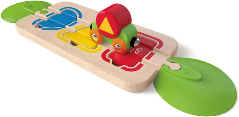 Hape puidust rongirada – rööpad kujunditega