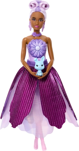 Cute accessories and posing