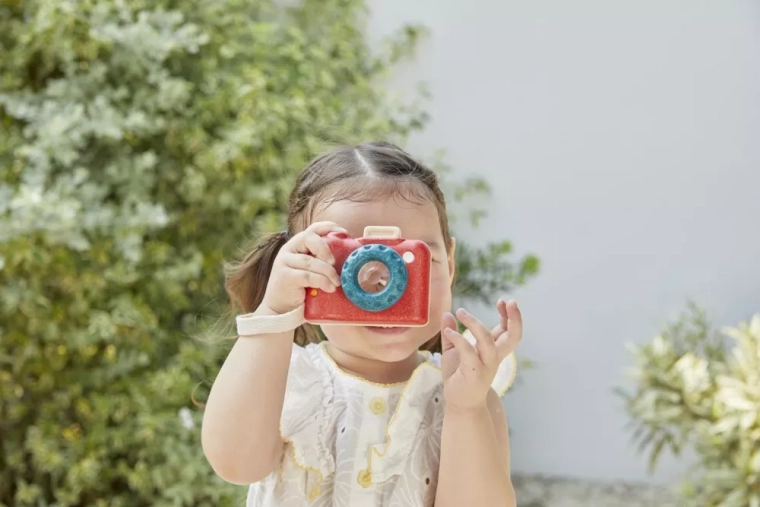 Easy to hold for little hands
