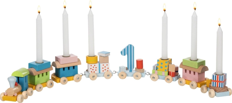 Birthday train with locomotive and 7 carriages