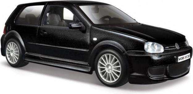 Composite model VOLKSWAGEN Golf R32 in black 1:24