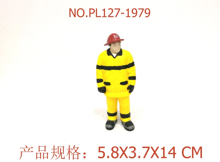 Firefighter figurine 14 cm