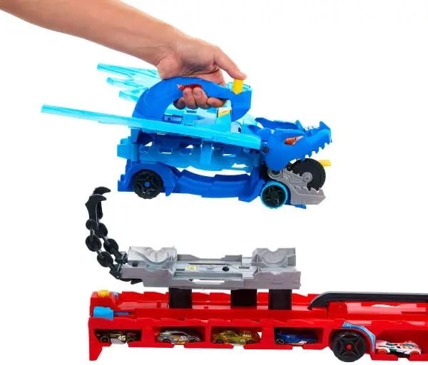 Autotransportöör ja võidusõidurada ühes