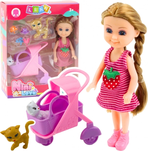 Mini nukk käruga ja kassipoegadega
