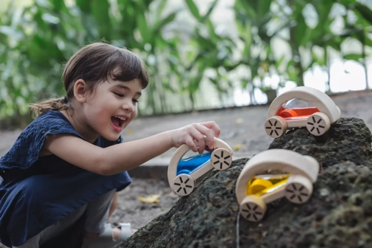 Jätkusuutlik ökomänguasi PlanToys