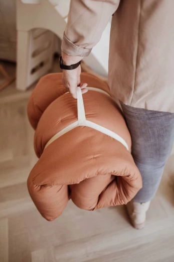 Easy to carry – ideal at home and on the go