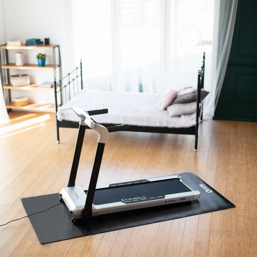 Maximum floor protection for treadmills