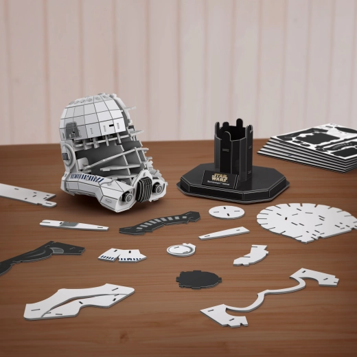 Lihtne kokkupanek eellõigatud detailidest