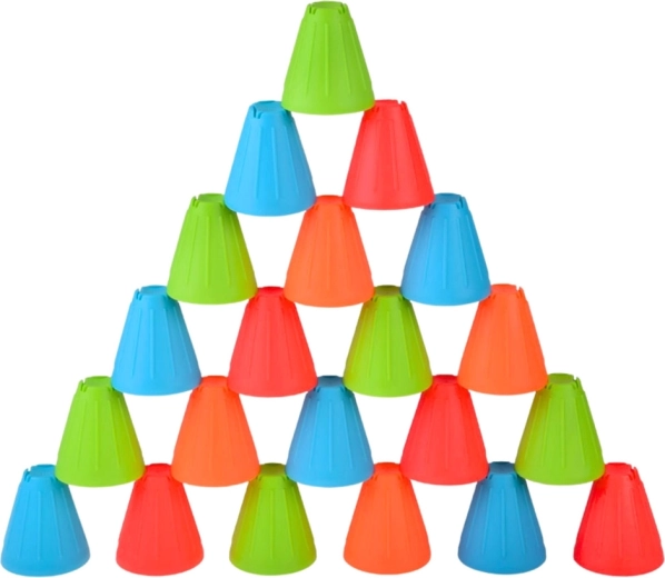 Stackable triangular cups