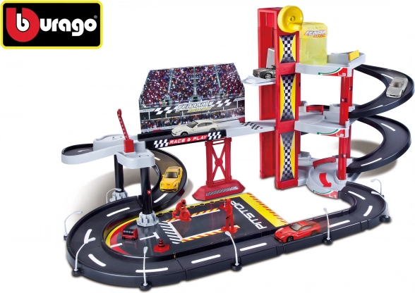 Bburago Ferrari Race & Play – garage with racetrack and 1:43 car