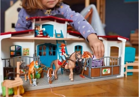 Figures and horses for your own stories