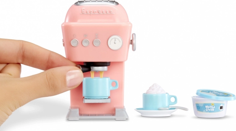 Realistic “brewing” of mini coffee